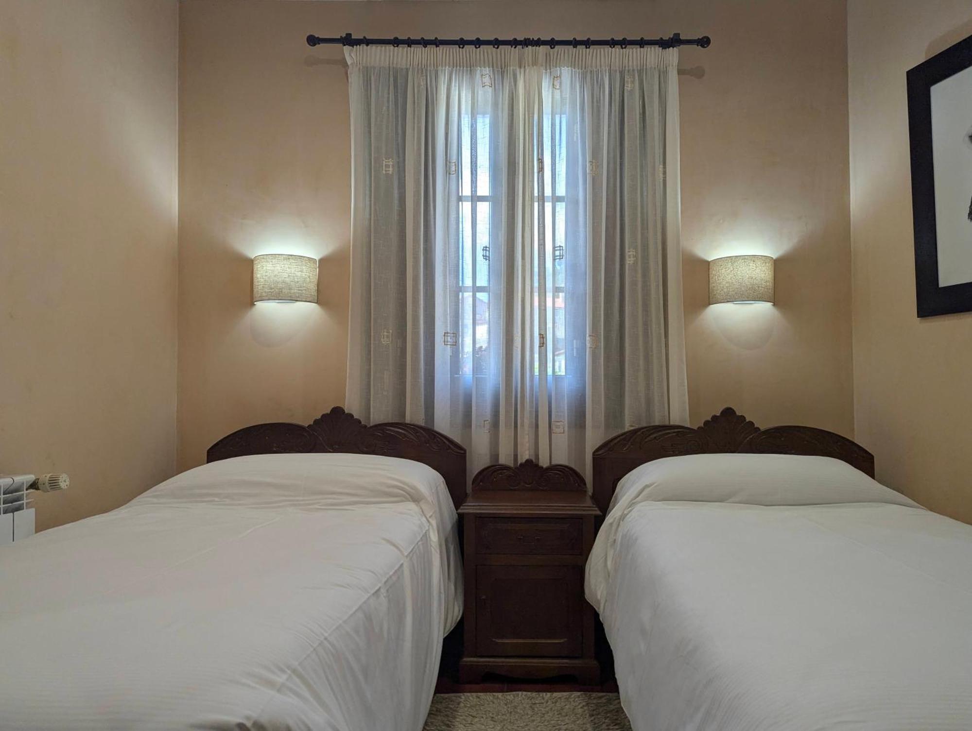 Hotel Apartamento Marouco A Guarda Esterno foto